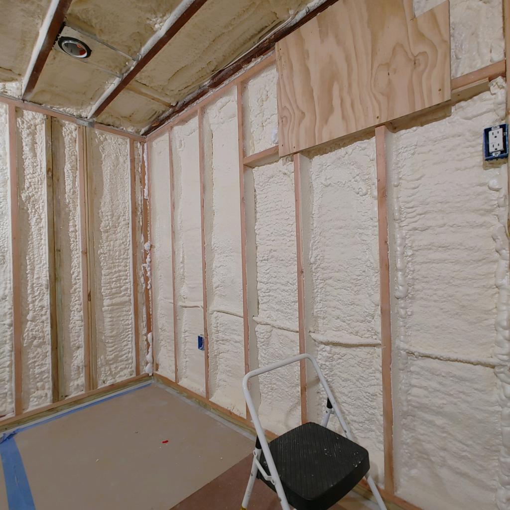 Eagle Foam Insulation: Service Image-17 Eagle Foam Insulation: Service Image-17